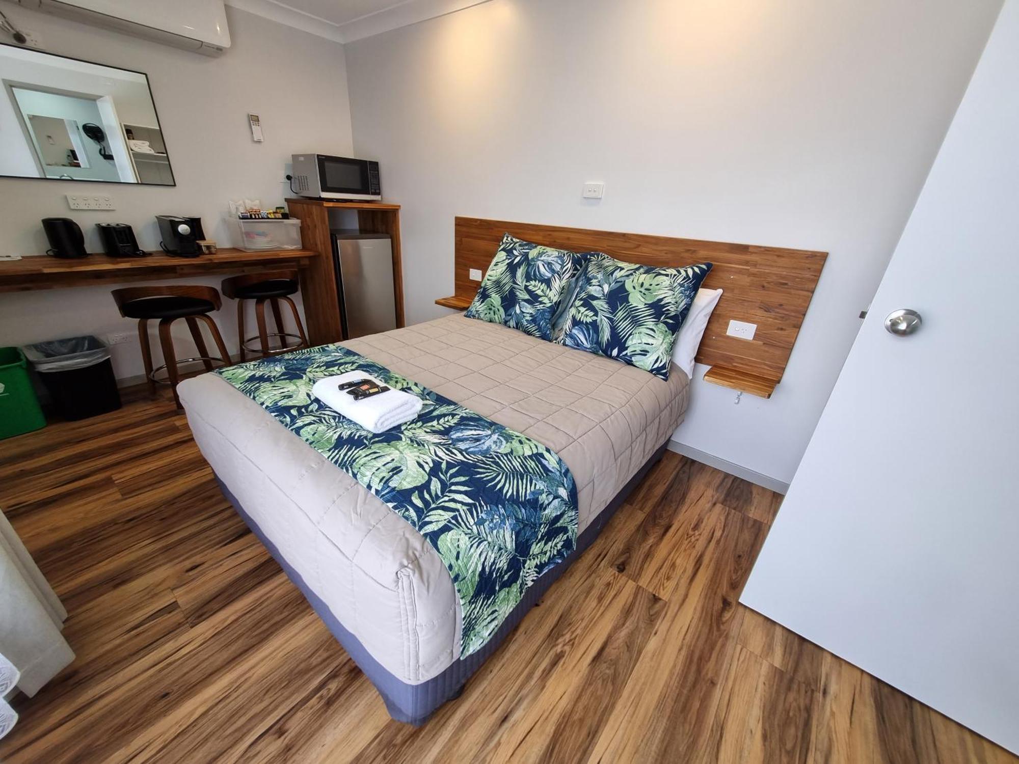Taree Country Motel エクステリア 写真